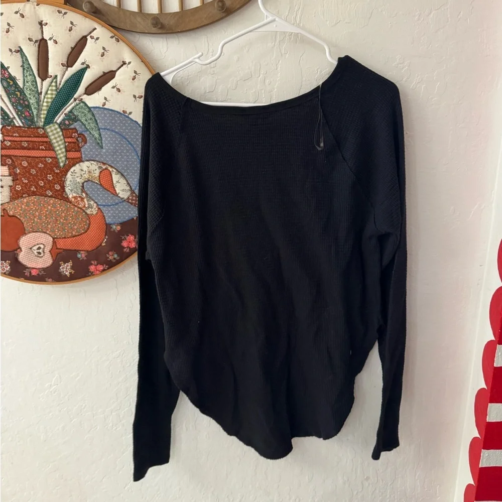 Joylab Black Waffle High Low Long Sleeve NWT Small - Picture 5 of 5